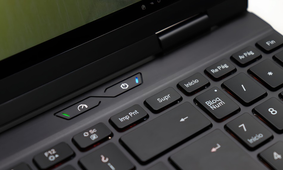 Detalles del Slimbook Creative